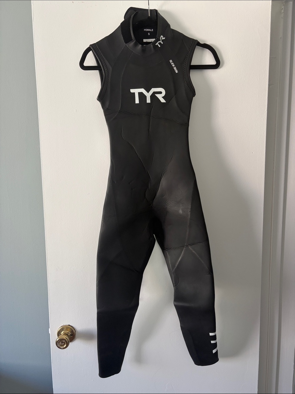 TYR Hurricane wetsuit Cat1 sleeveless
